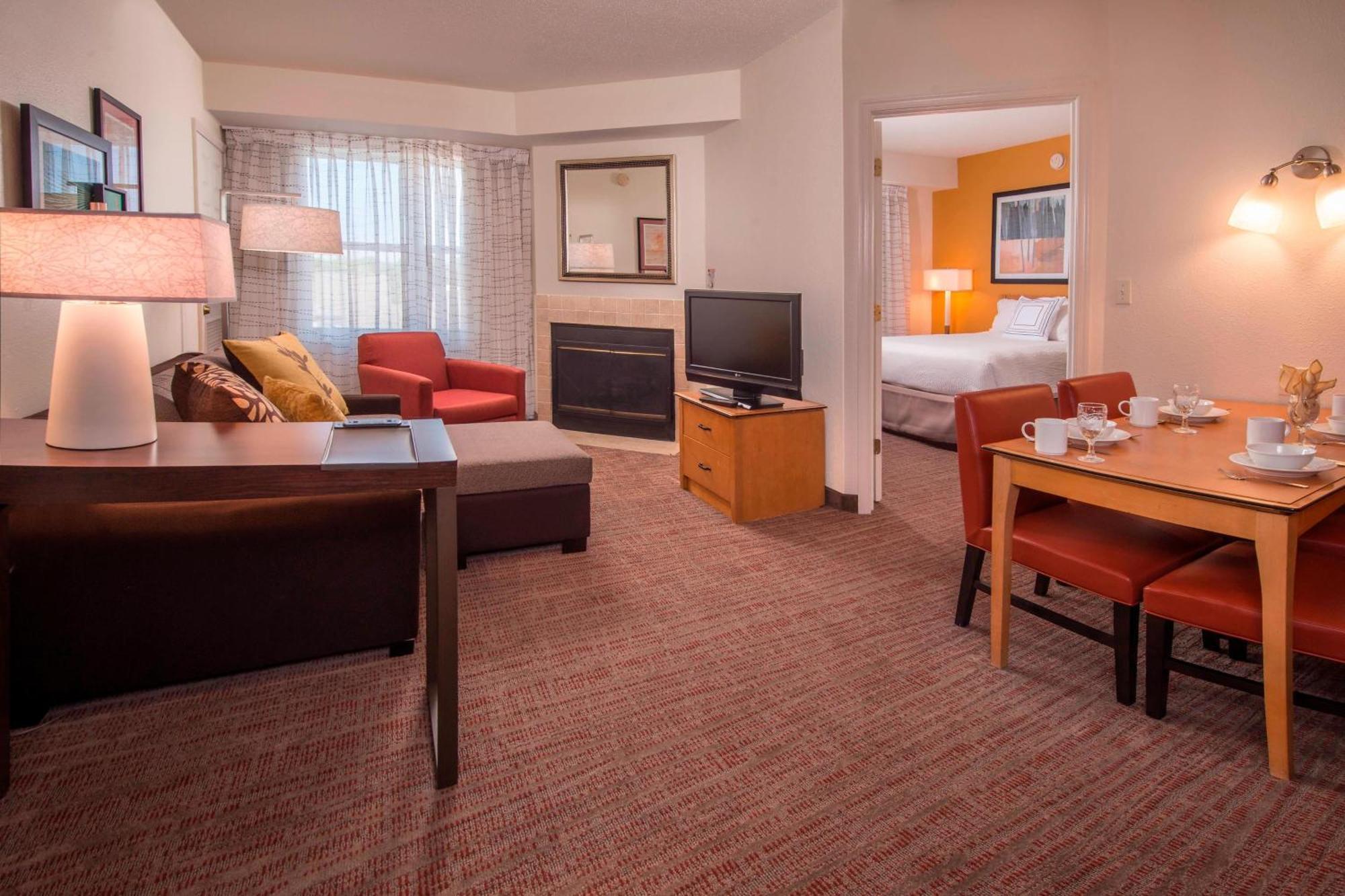 Residence Inn Frederick Dış mekan fotoğraf